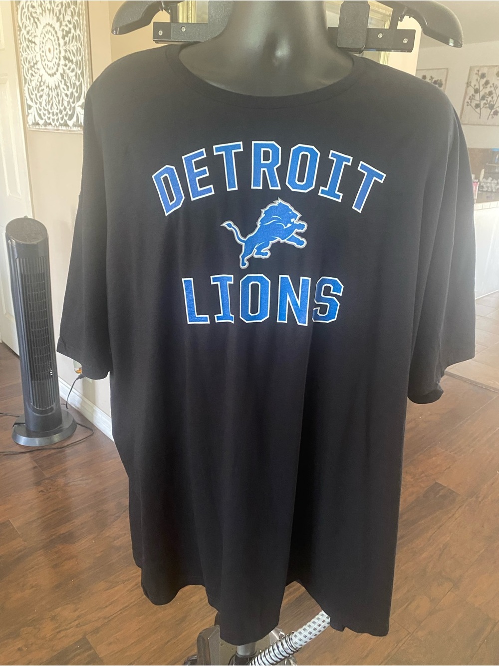 Fanatics Black Detroit Lions Short Sleeve Tee with Blue Logo